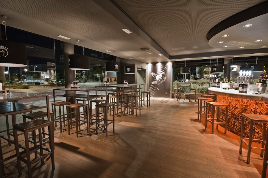 Bar Restaurante Maldito Parne