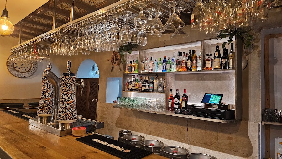 La Pinta Bar-Tapas